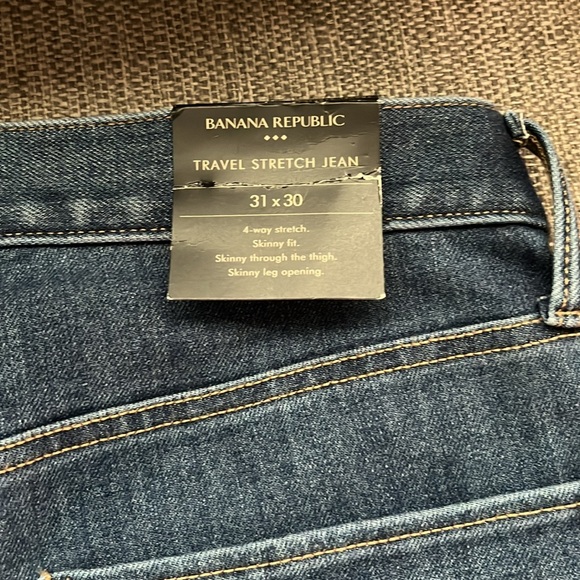 Men’s Banana Republic Travel Stretch Jeans - 31x30 Skinny Fit NWT - Picture 4 of 5
